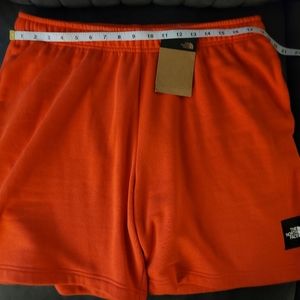 The North Face Size Large Red/Orange Fleece Shorts Brand New With Tags